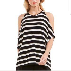 "Vince Camuto" black striped top